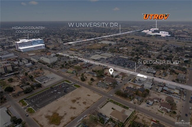 Building Photo - 14 E Peter St