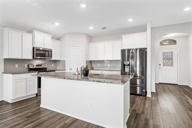 Building Photo - 11812 McCabe Dr