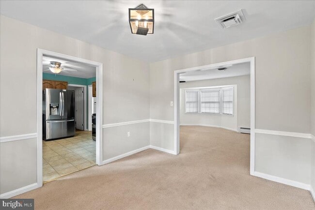 Building Photo - 919 Ednor Rd
