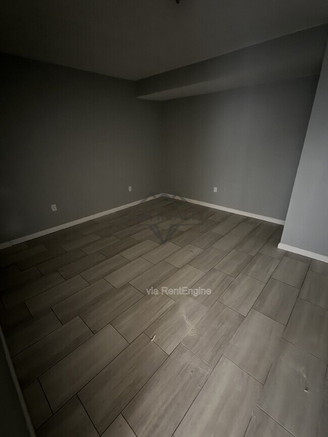 Building Photo - 3675 Expedition Dr