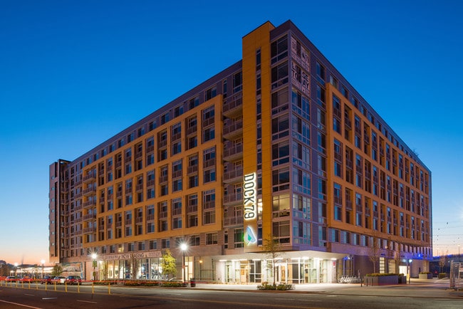 Building Photo - Dock 79