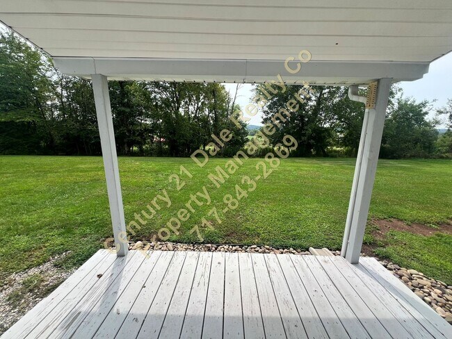 Building Photo - 23 Pine Ridge Rd