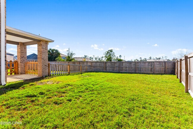 Building Photo - 3000 Rachel Pl