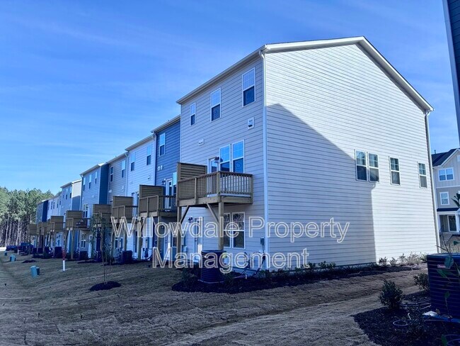 Building Photo - 514 Light Oak Wy