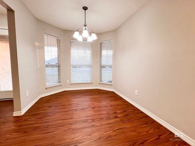 Building Photo - 17831 Fancy Blvd