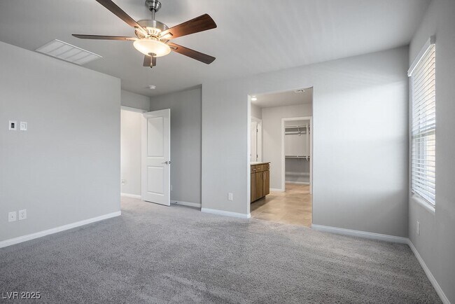 Building Photo - 9648 Spyglass Run Ave