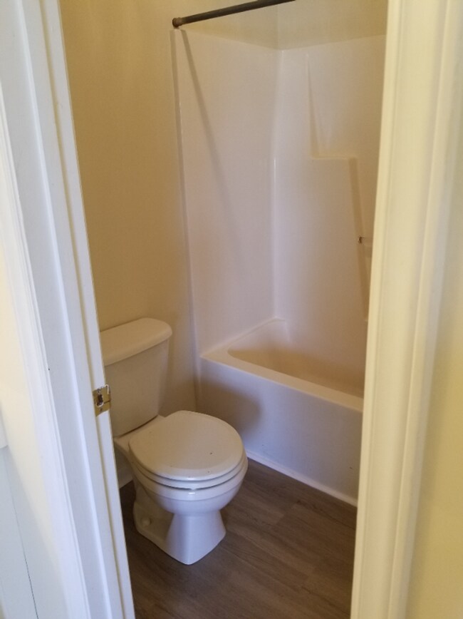 Building Photo - 3 BR/2BA | Newly Renovated Single Family Home | Large yard | In Benson NC !