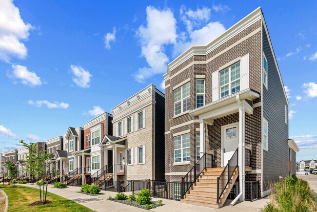 Building Photo - 1206 SW Franklin Dr