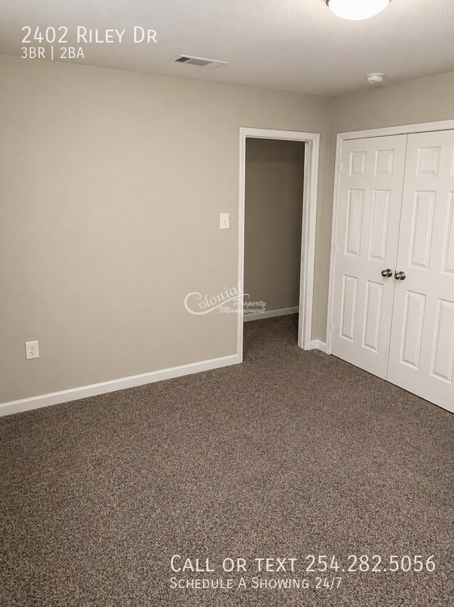 Building Photo - 2402 Riley Dr