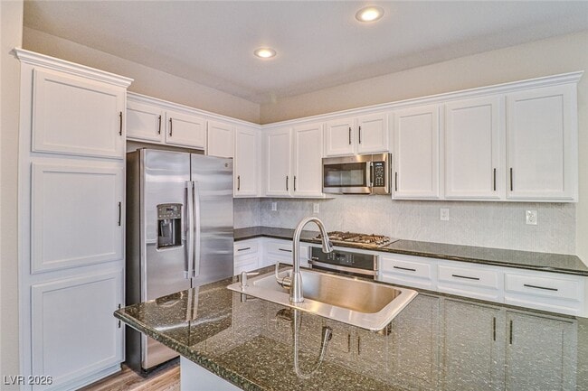 Building Photo - 2387 Brunswick Bay St