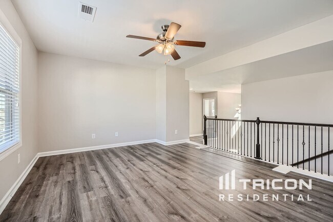 Building Photo - 2906 Cove View Ct SE