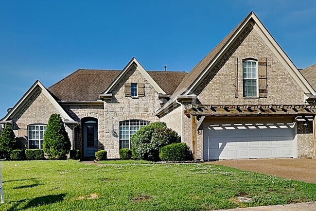 Building Photo - 375 Vaiden Ridge Dr N