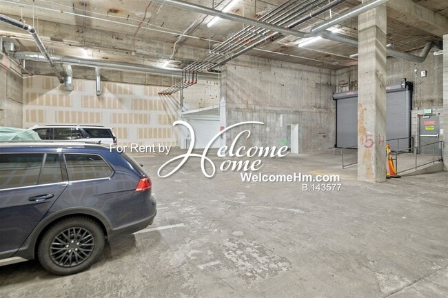Building Photo - 255 N Sierra St
