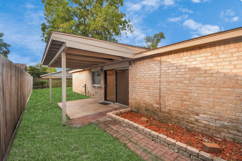 Building Photo - 22819 Carter Moir Ln