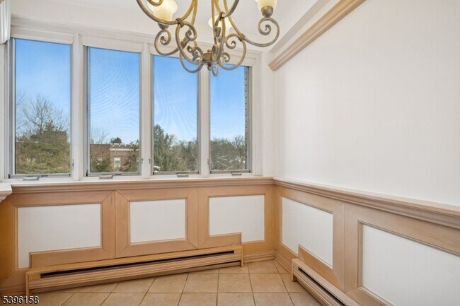 Building Photo - 1 Euclid Ave