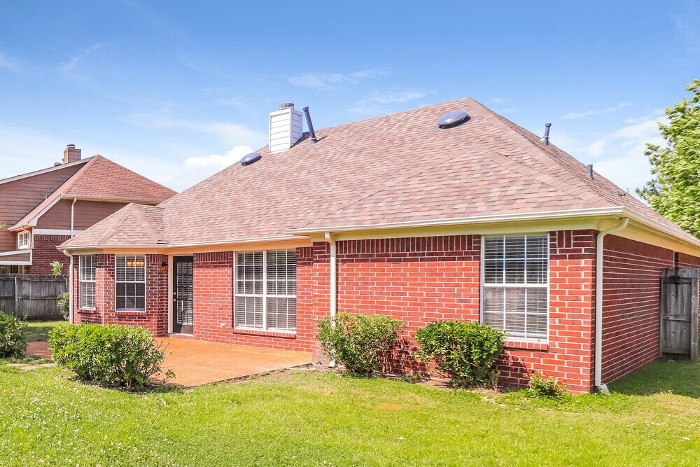 Building Photo - 8603 Brer Fox Cove