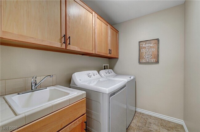 Building Photo - 10512 Galleon Peak Ln