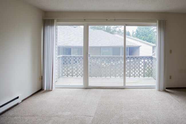 Building Photo - 1714 Evergreen Park Ct SW