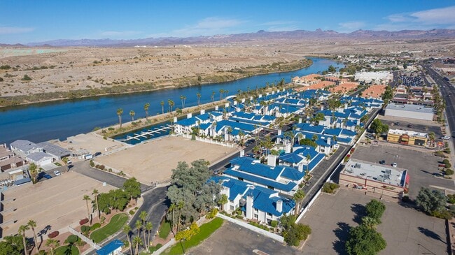 Building Photo - Live ON THE COLORADO RIVER – Fully Furnished 1 Bed/1 Bath Condo in the Gated Community of Roadhav...