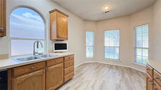 Building Photo - 2024 Haylee Dr