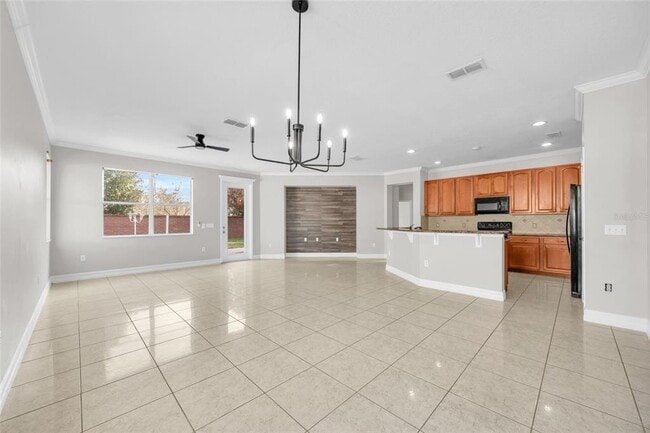 Building Photo - 10354 Stratford Pointe Ave