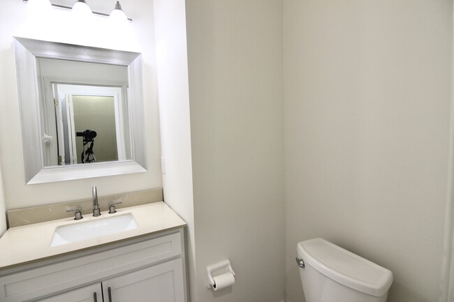 Half bathroom - 10619 Shady Falls Ct