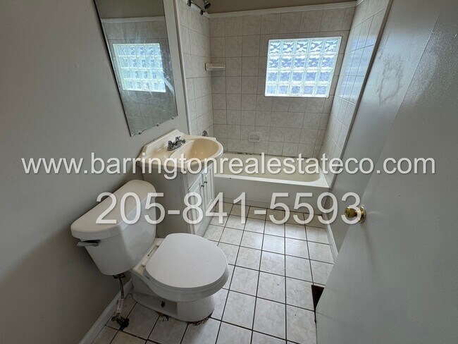 Building Photo - 5521 Court I