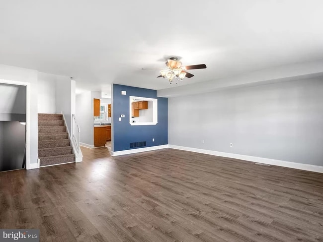 Building Photo - 232 Carlyn Ct