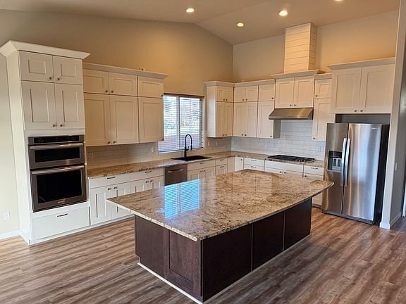 Building Photo - 602 Ridgeview Ln