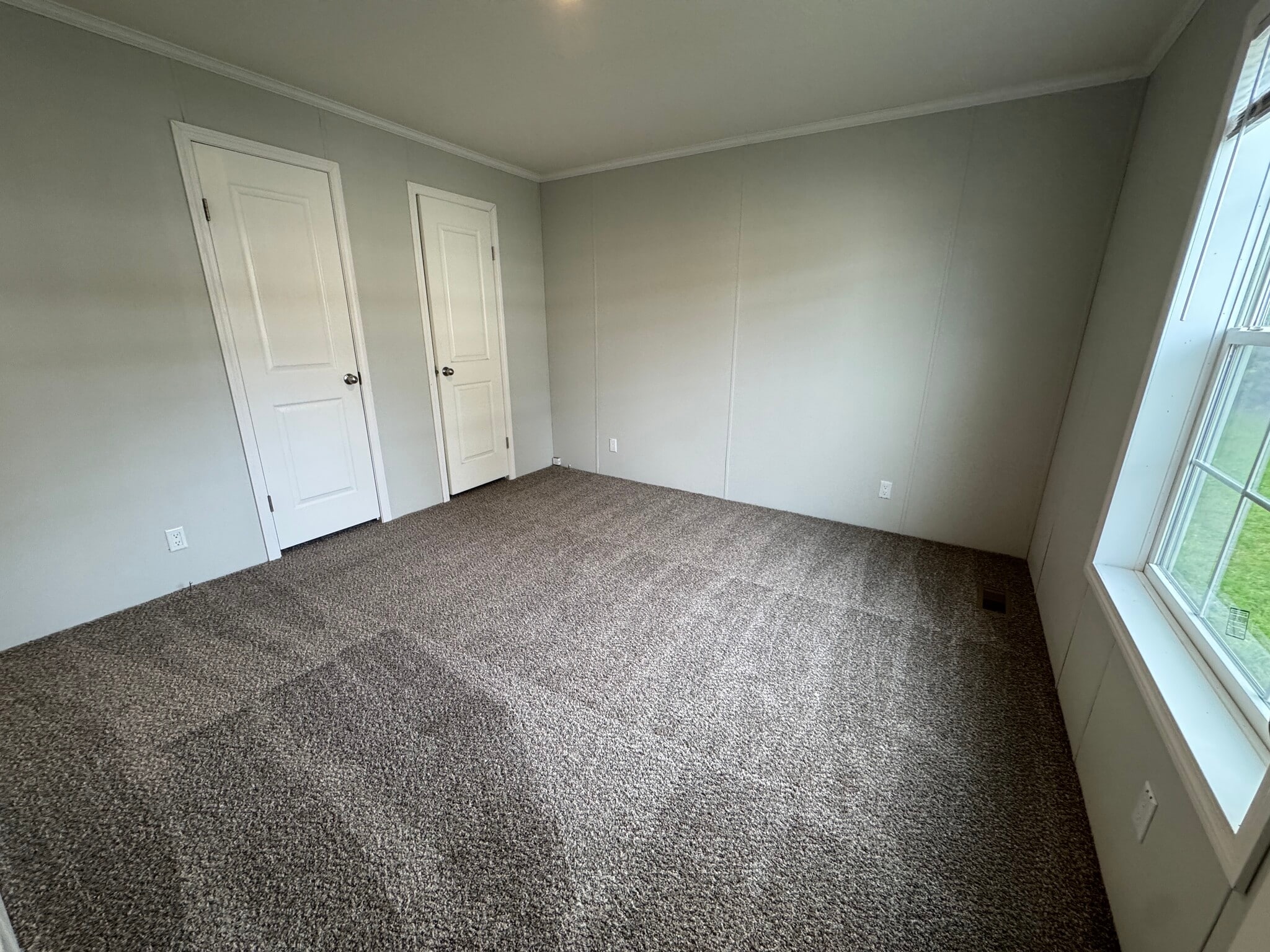 Building Photo - 2022 Marmoor Dr