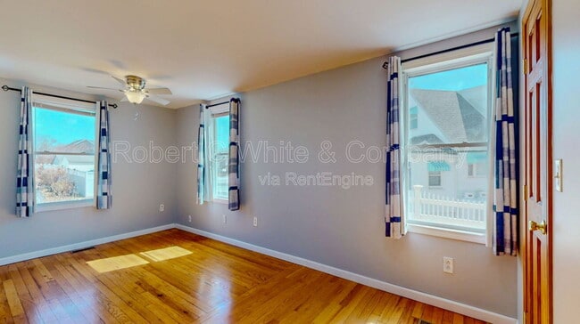 Building Photo - 10 Harkness Dr