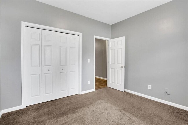 Building Photo - 1411 Cumberland Creek Ln SW