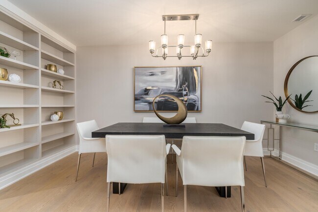 Building Photo - 2501 M St NW