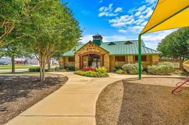 Building Photo - 9625 Starfire Dr