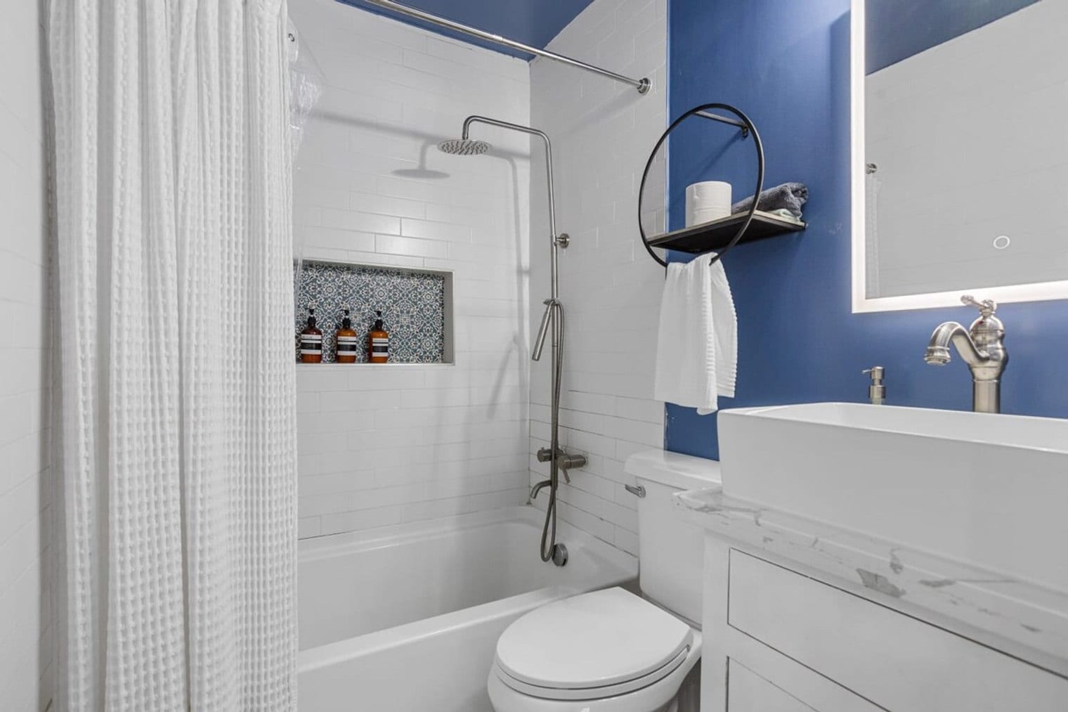 Building Photo - 2620 Arbor St