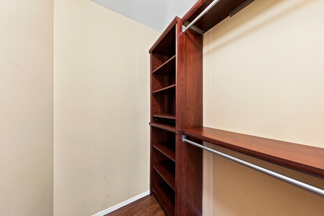 Building Photo - 4 bedroom in Bluewater Bay!