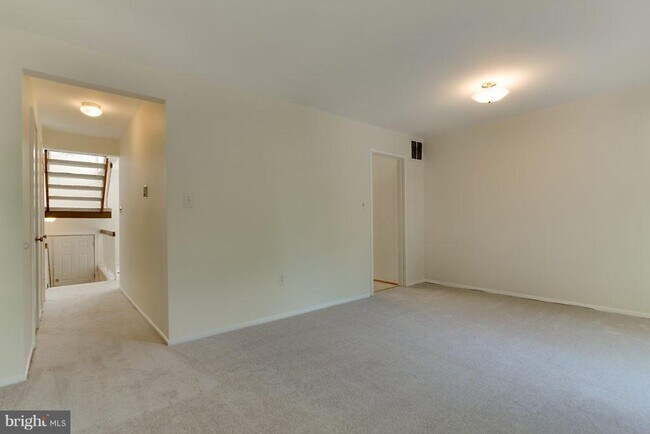 Building Photo - 9830 Sweet Mint Dr