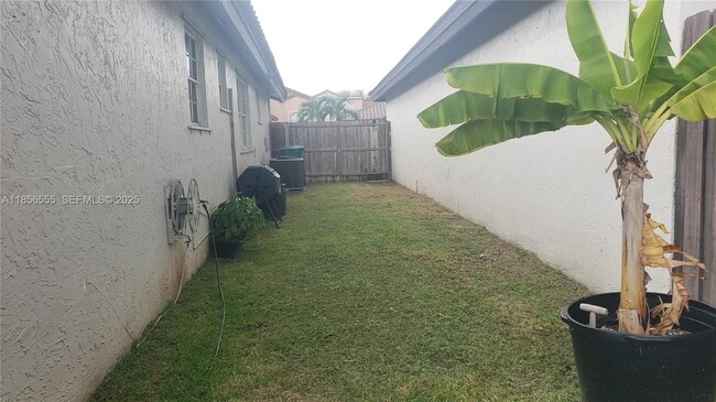 Building Photo - 15564 SW 63rd Ter