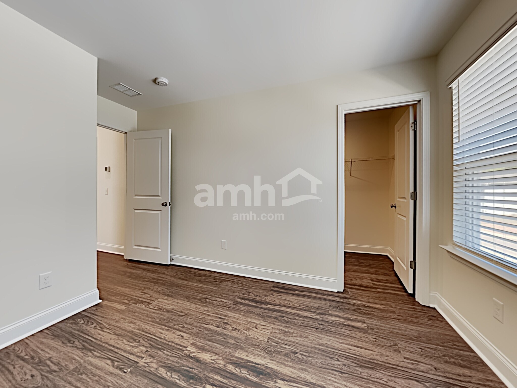 Building Photo - 149 Blackstone Dr