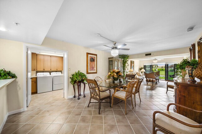 Building Photo - 601 Seafarer Cir