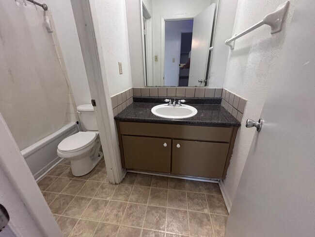 Building Photo - 326 Guilbeau Rd
