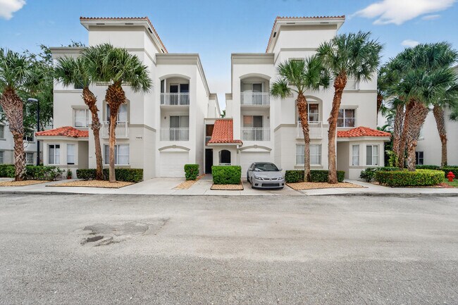 Building Photo - 11015 Legacy Ln