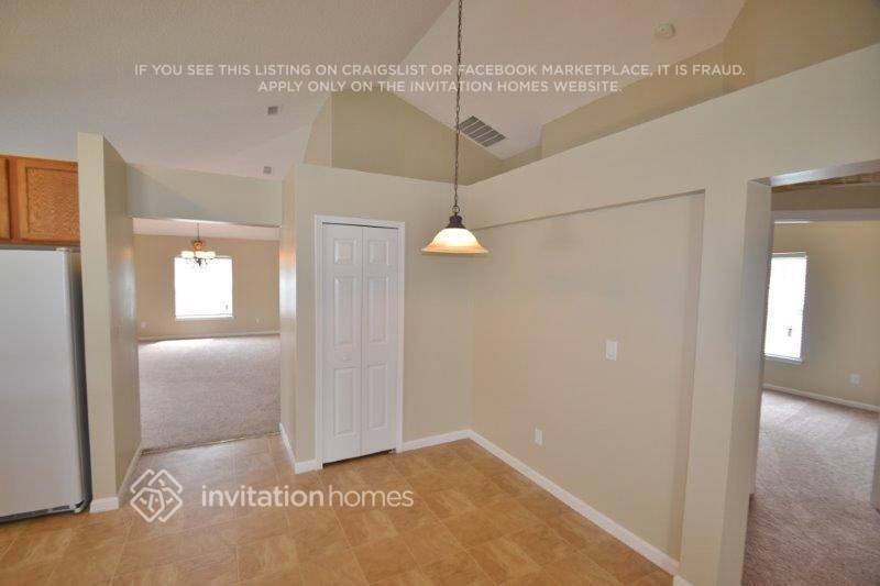 Building Photo - 3044 Southhall Ct