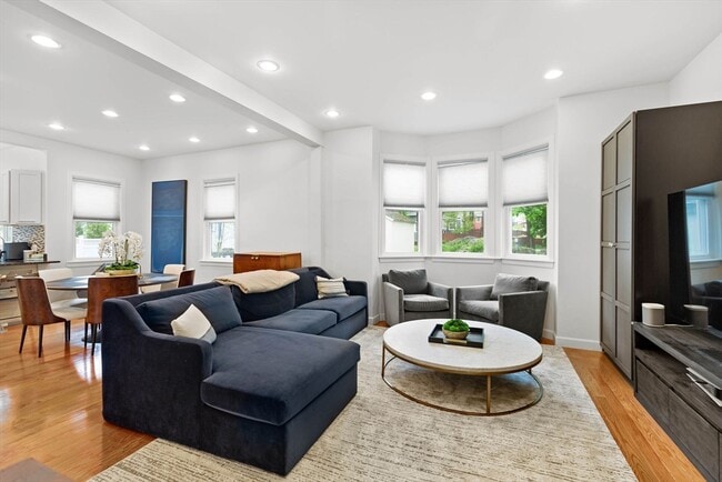 Building Photo - 201 Adams St