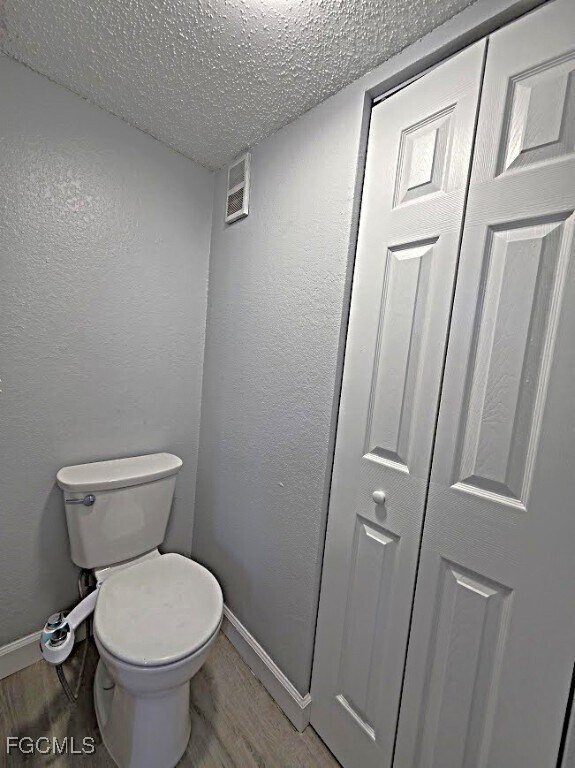 Building Photo - 12500 Equestrian Cir