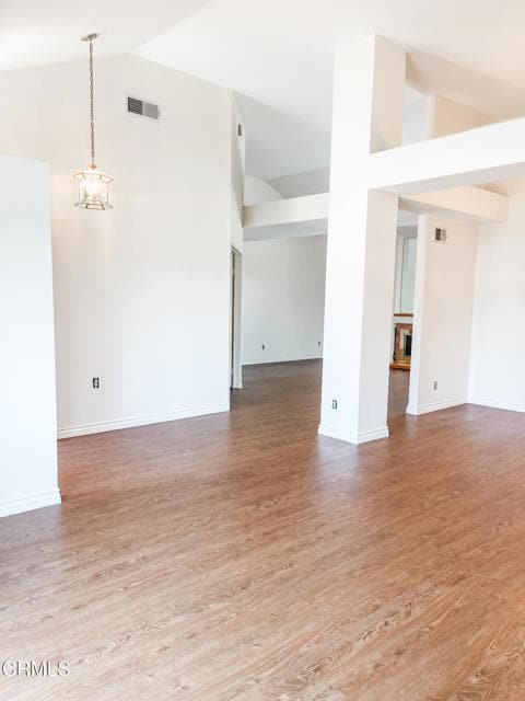Building Photo - 1556 Via La Silva