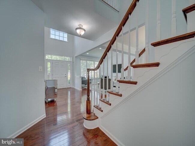 Building Photo - 43320 Barnstead Dr