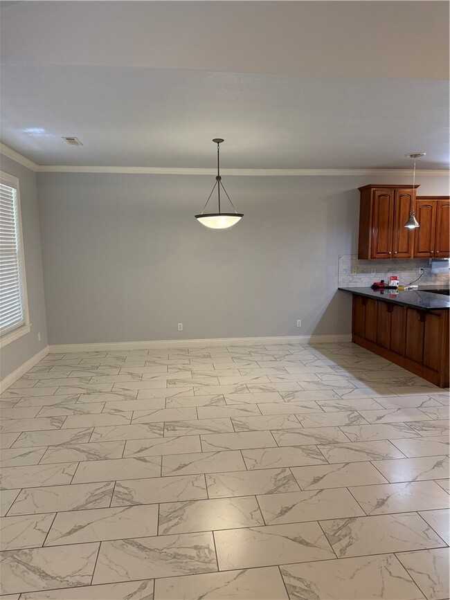 Building Photo - 311 Wilson Dr