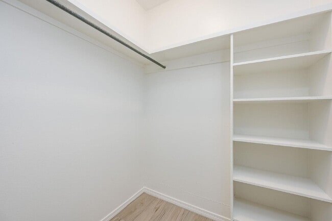 Building Photo - 6137 Belpree Rd