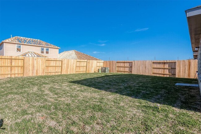 Building Photo - 5107 Sunvalley Bend Dr
